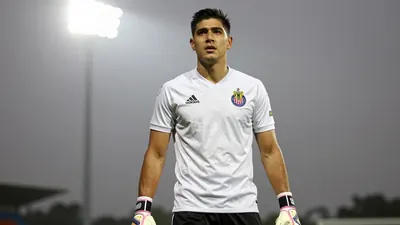 Guadalajara Chivas: El portero Raúl Rangel de Guadalajara podría emigrar a Europa para jugar con el Dinamo Zagreb de Croacia