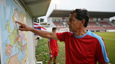 Chivas ha enviado a Europa a tres canteranos: Bryan Salazar, José Juan Macías y Mateo Chávez, aunque sus trayectorias en...