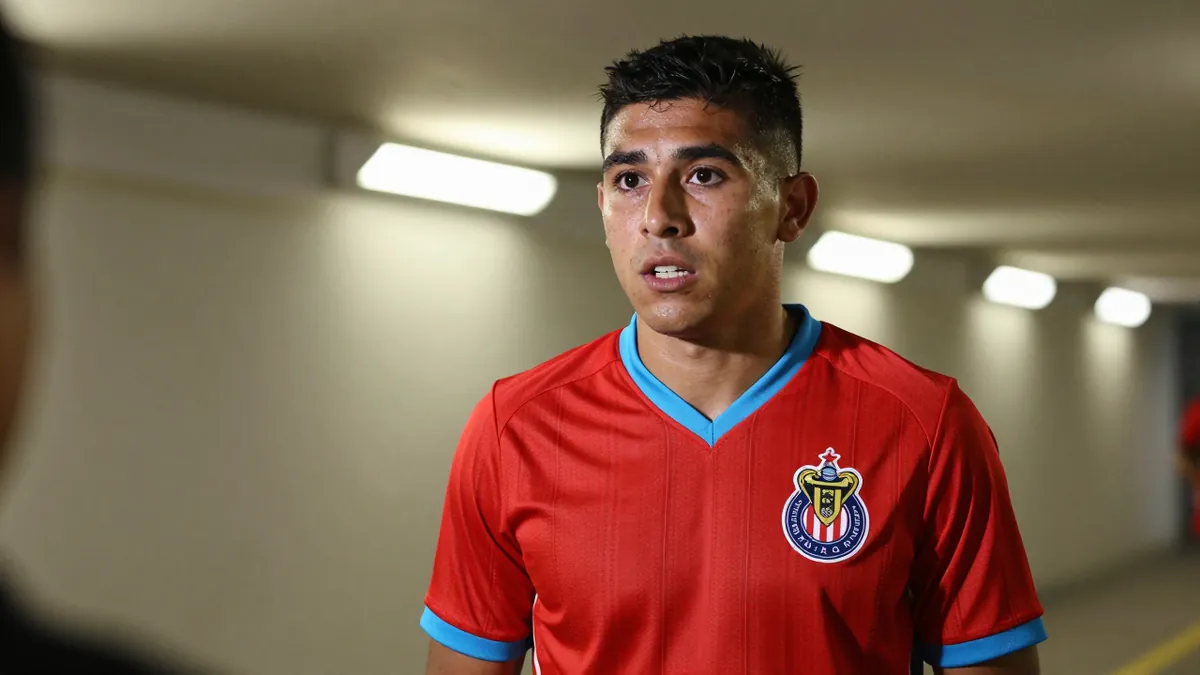 Omar Govea defiende el proyecto de Chivas Rayadas